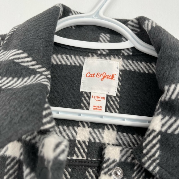 Cat & Jack (Target) Fleece Plaid Shacket Women’s XS (Kids Size L) - Picture 3 of 4